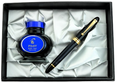 Pilot Custom 823 Fountain Pen