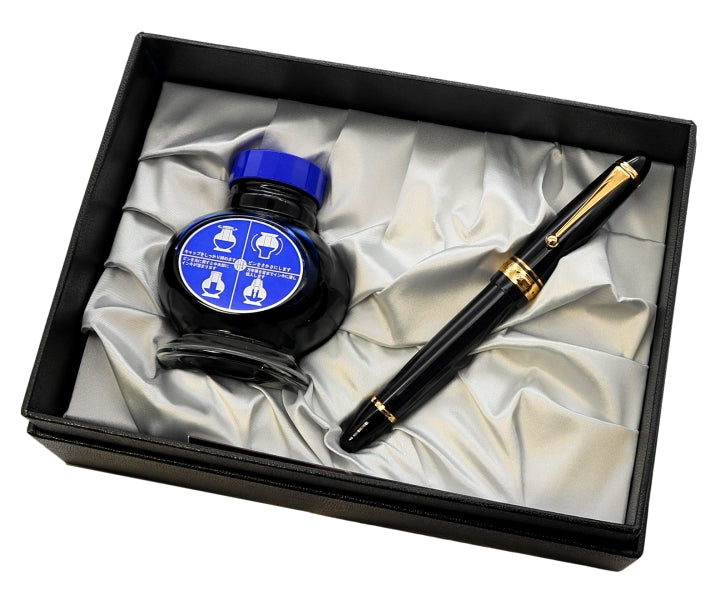 Pilot Custom 823 Fountain Pen