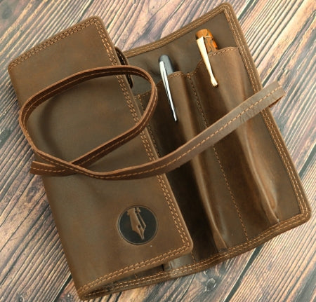 Leather pen case with flap closure over for 1 pen