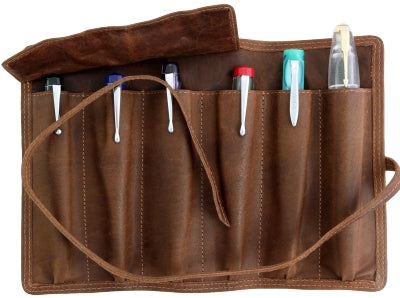 Leather pen case with flap closure over for 1 pen